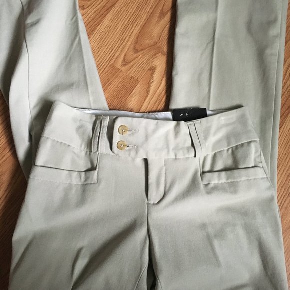 BANANA REPUBLIC KHAKI MARTIN FIT SIZE 0 PANTS - Picture 1 of 4